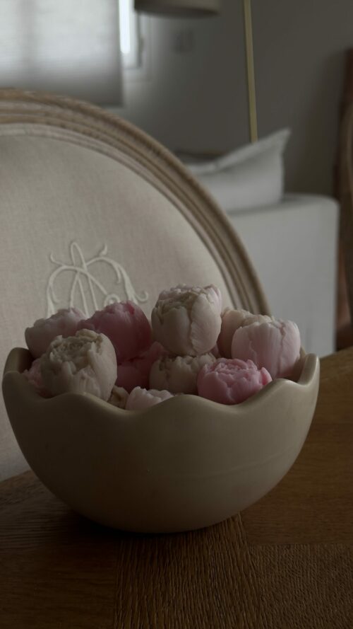 Bougie Pivoines ronde – Image 7