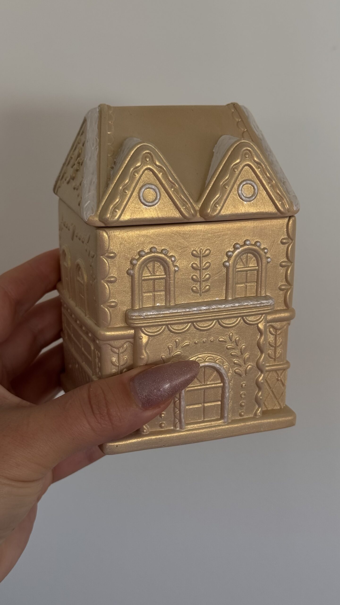 Bougie Gingerbread Cottage « Nacrée » – Image 14