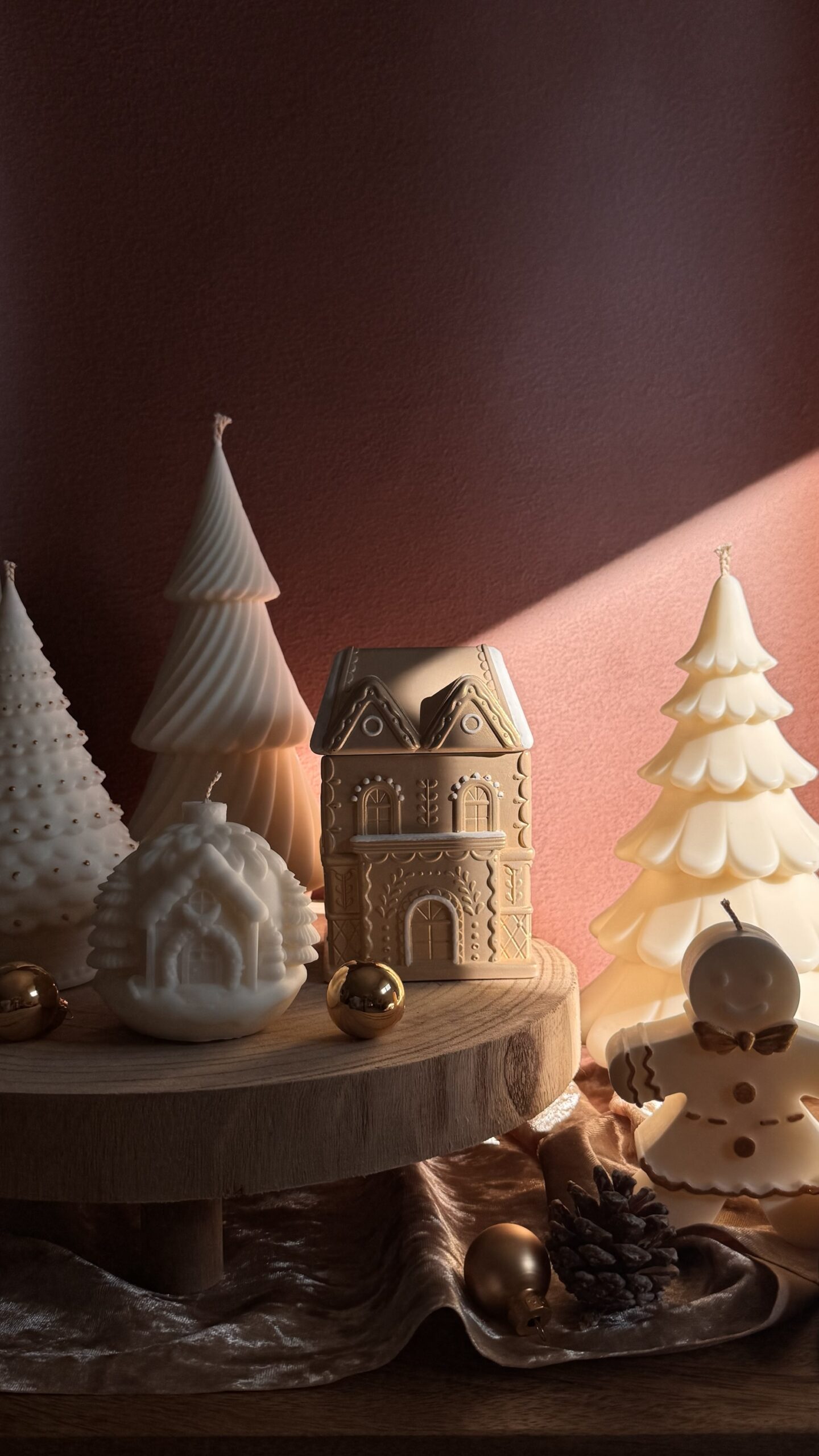 Bougie Sapin boules de Noël « Pure White » – Image 7