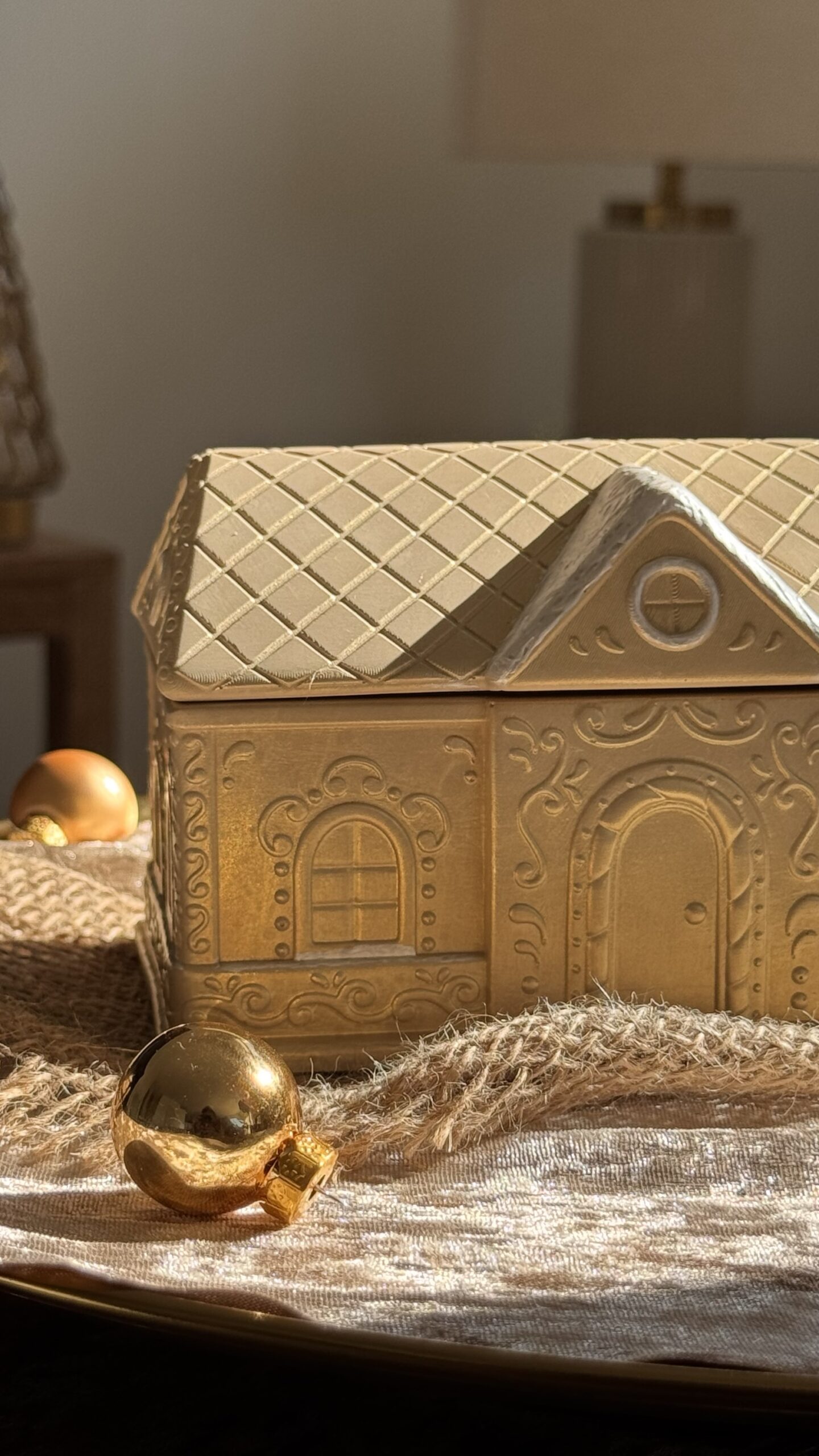 Bougie Gingerbread Cottage « Nacrée » – Image 18