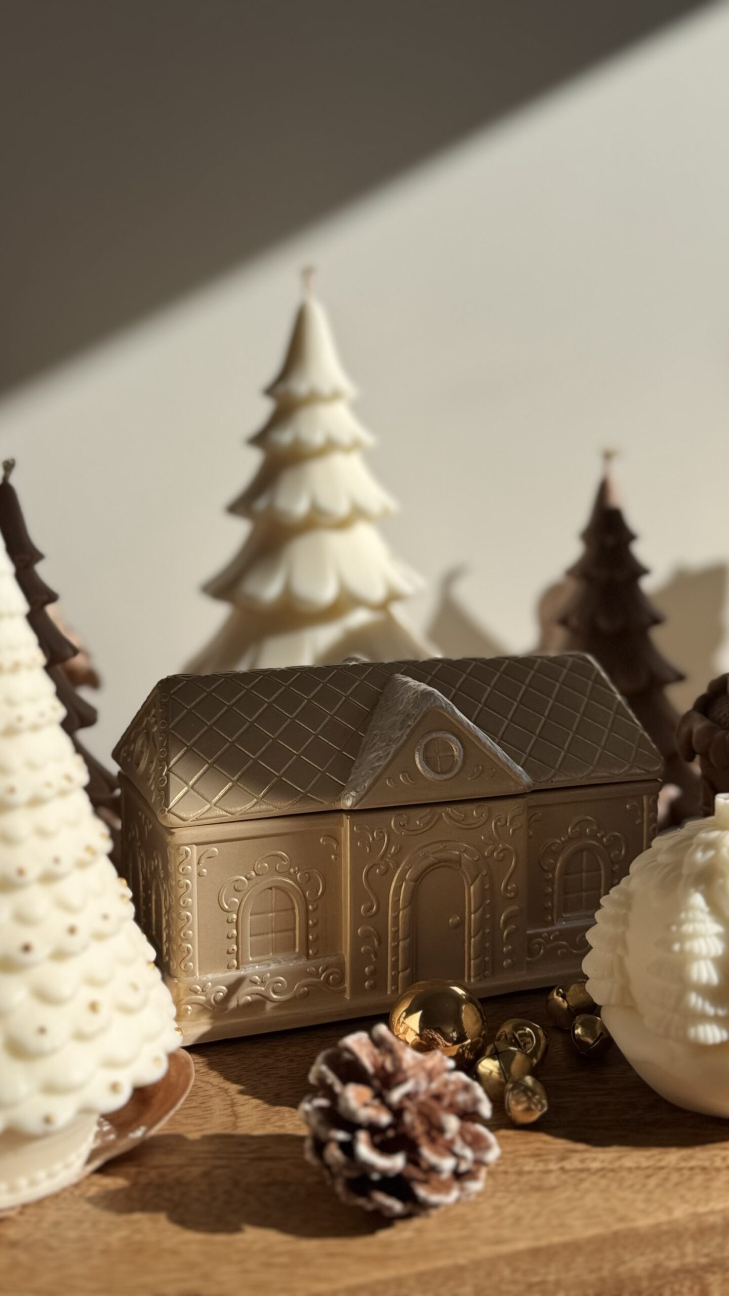 Bougie Gingerbread Cottage « Nacrée » – Image 17