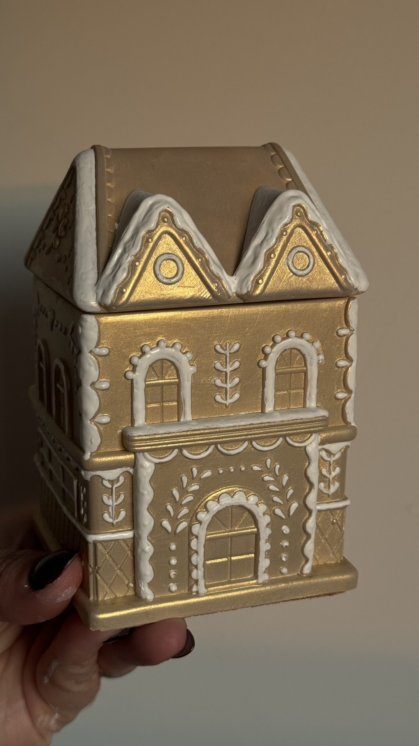 Bougie Gingerbread Cottage « Nacrée » – Image 6